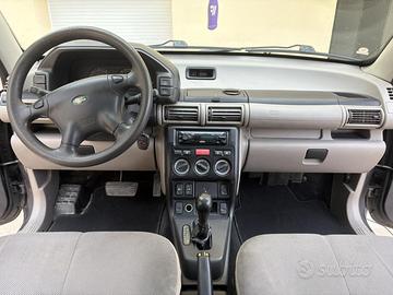 Land Rover  Freelender 2003 Asi