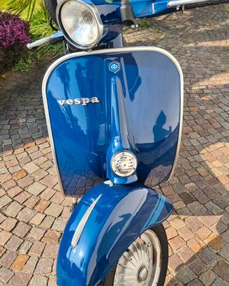 Vespa 125 primavera ET3