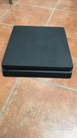 PlayStation 4 slim 