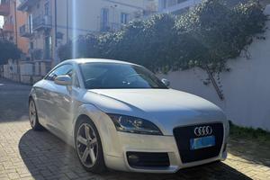 TT Coupe 2.0 TFSI Sline