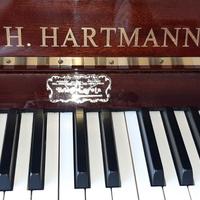 Pianoforte Hartmann verticale 122