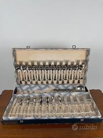 Servizio posate 12 persone Gottinghen Acciaio Inox