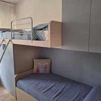 Soppalco a 2 letti + altro estraibile con 2 armadi