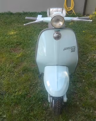 LAMBRETTA J50 DE LUXE