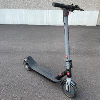 Monopattino elettrico MOMO Design EVO 9