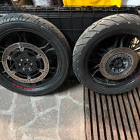 Cerchi e pneumatici  guzzi