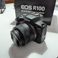 Canon EOS  R100