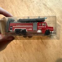 Camion vigili del fuoco tedesco scala H0