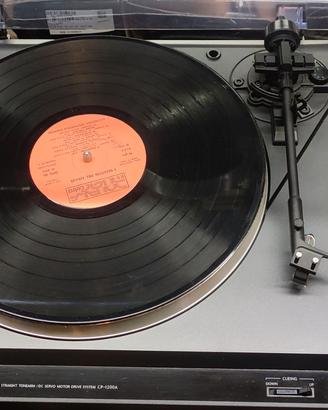 Giradischi Onkyo CP 1200A auto ritorno braccio