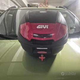 bauletto scooter givi “30l”