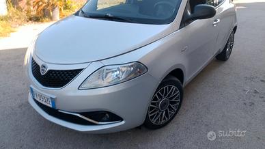 Lancia Ypsilon 1.2 69 CV 5 porte GPL Ecochic Gold
