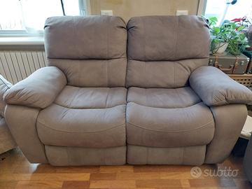 Due divani come nuovi