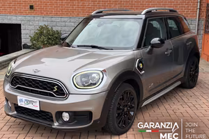 Mini Cooper Countryman 1.5 SE Hype ALL4 Automatica