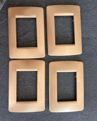Placca 3 posti BTicino C4803 colore oro