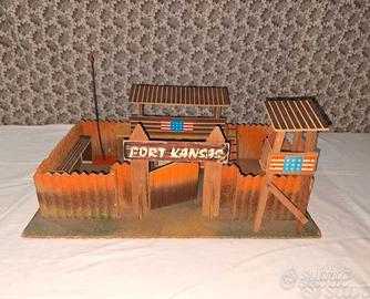 Fortino Fort Kansas e soldatini