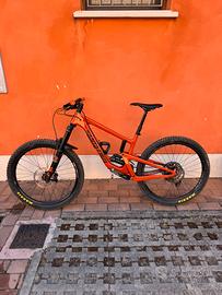 Santa Cruz Nomad