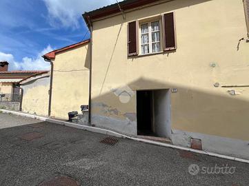 2 LOCALI A ALLERONA