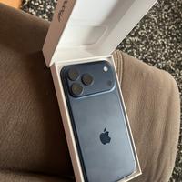 Iphone 17 Pro Max nuovo blue