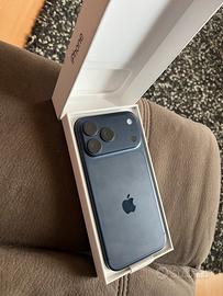 Iphone 17 Pro Max nuovo blue