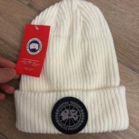 Cappello in lana canada goose