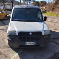 Fiat dobló