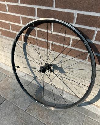 Ruota Bontrager Race cerchio anteriore