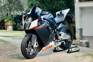 Ktm rc8