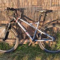 Bicicletta per ragazzo/a