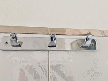 PORTA ACCAPPATOIO BAGNO