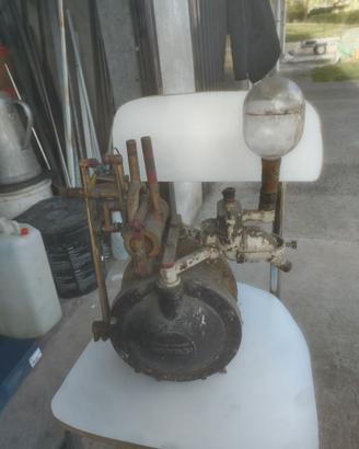 pompa da vino , morsa vintage
