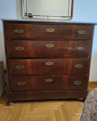 Como antico 4 cassetti in legno con piano in marmo