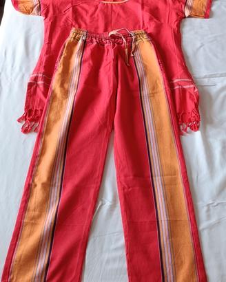 Pantaloni e casacca africani Kikoy