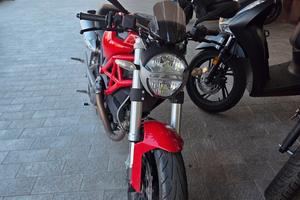 Ducati Monster 696VALUTO PERMUTA - FINANZIABILE
