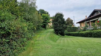 Azzate terreno non edificabile