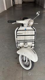 Portapacchi anteriore Vespa