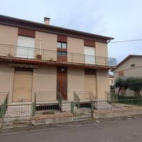 Centinarola casa indipendente 400 mq. con garage+s