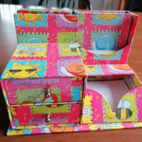 Organizer e porta oggetti con fantasia vivace