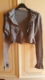 Coprispalla grigio in lana 40%