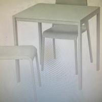 Tavolo quadrato da cucina