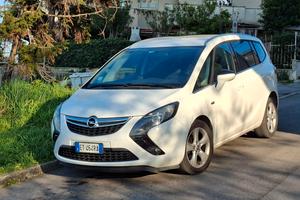 Zafira Metano ( distribuzione e bombole fatte)