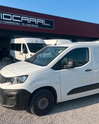 FURGONE PEUGEOT PARTNER 1.5HDI 3 POSTI