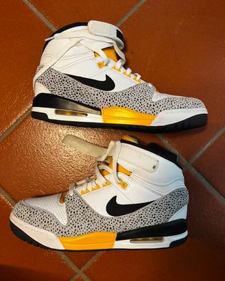 Nike  Air revolution