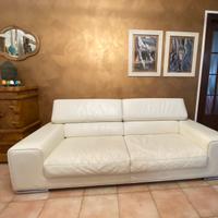 Divano pelle e pouf Chateaux d ax