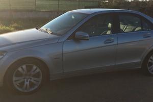 Mercedes C220 anno 2010