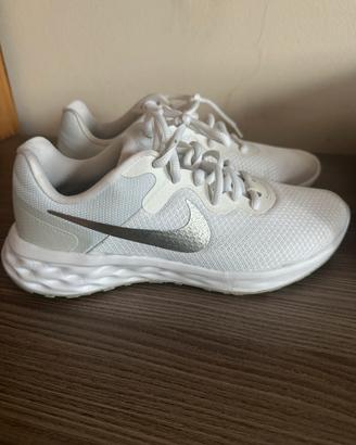 Scarpe bianche Nike Running 38 - 39