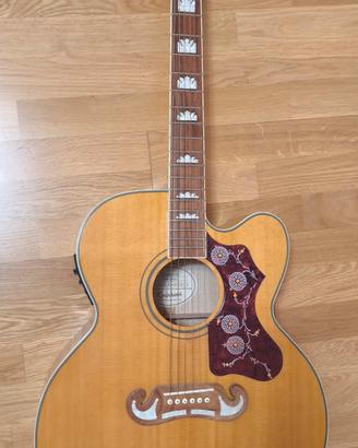 chitarra acustica elettrificata