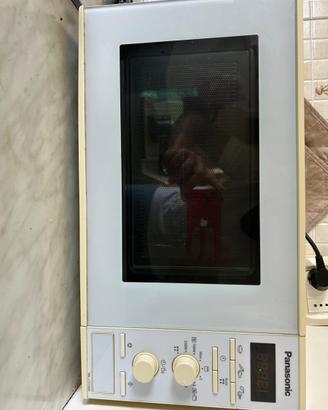 Microonde Panasonic NN‑J151WM,