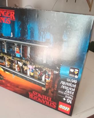 Lego 75810