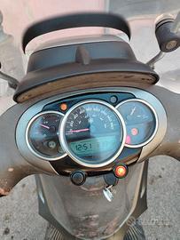 Beverly Sport Touring 350 - 24.000 km