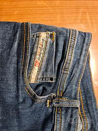 Jeans Diesel ragazzo 14 anni